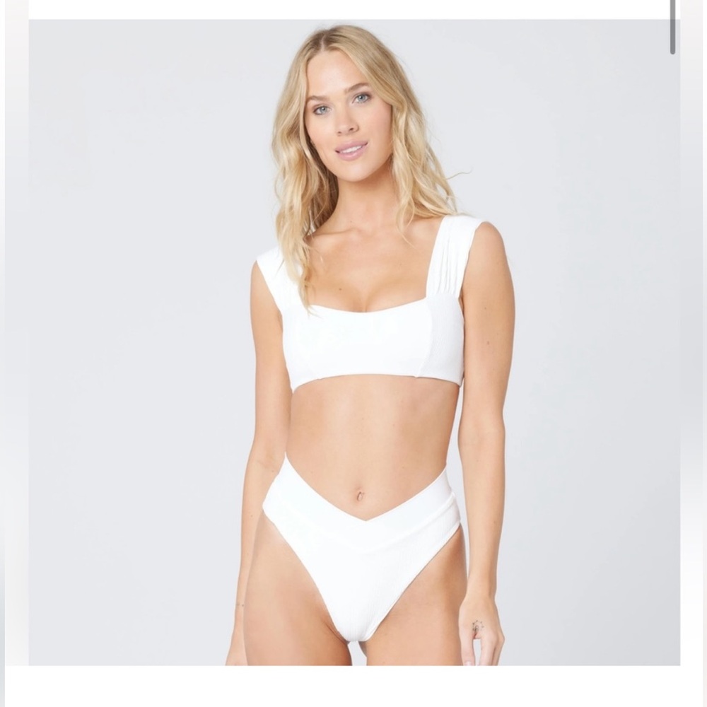 L*Space White Bikini bottoms size large ✨NWT